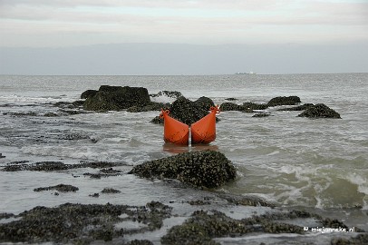 _DSC1722 Boeien op zwerftocht.
