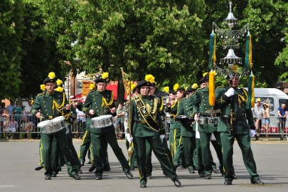 motion 17/52 In motion. On Motherday, I was at a performance by a drum corps in Limburg, the Netherlands. There was plenty of movement and certainly no slow motion. It...