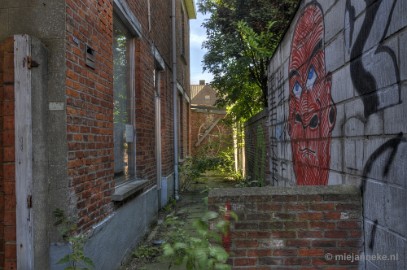12 Verlaten dorp Doel 2012